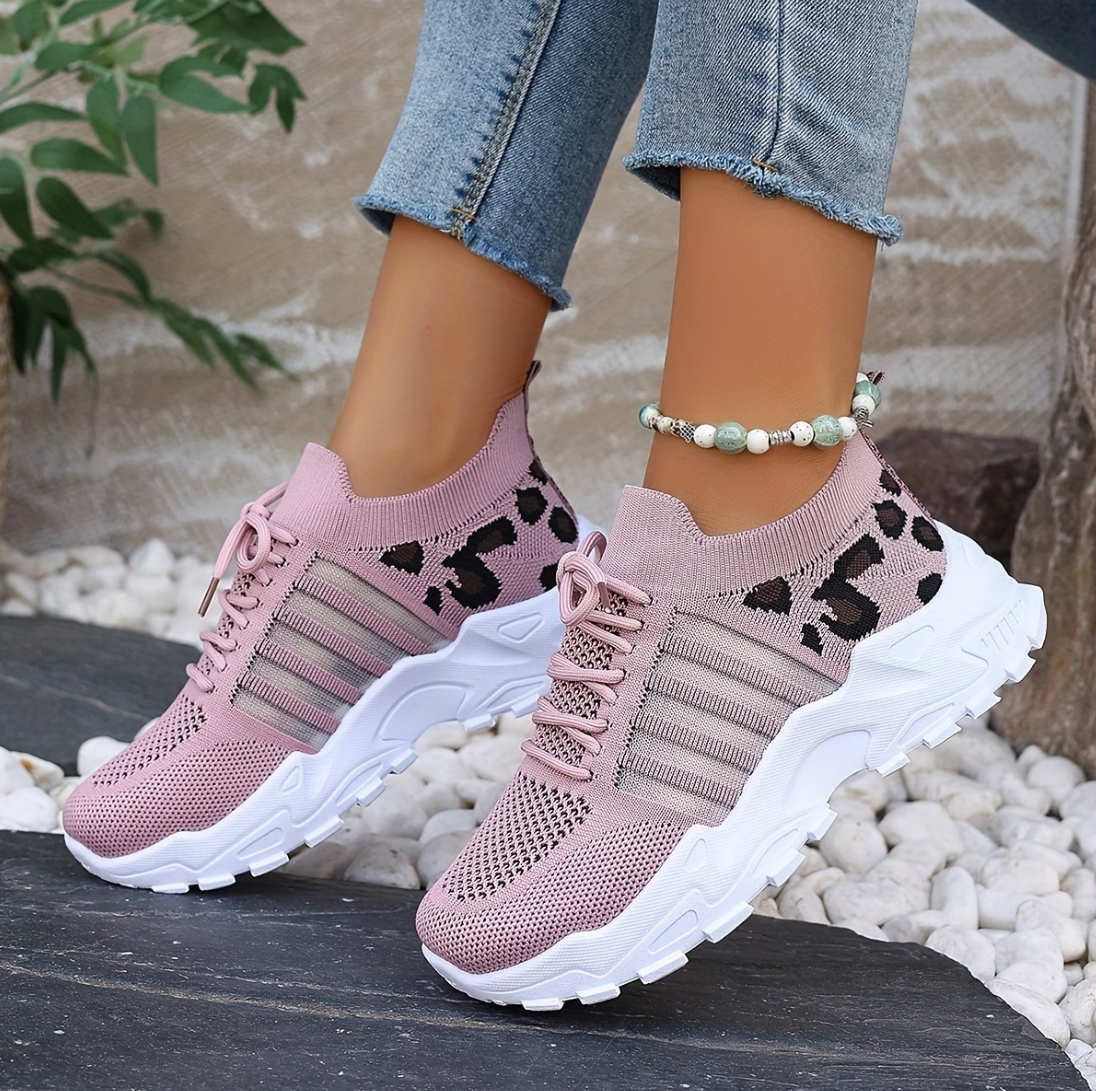 🌸 Spring Sale – Up to 45% OFF❤️ AirFlow™ Breathable Walking Sneakers – All-Day Comfort & Arch Support