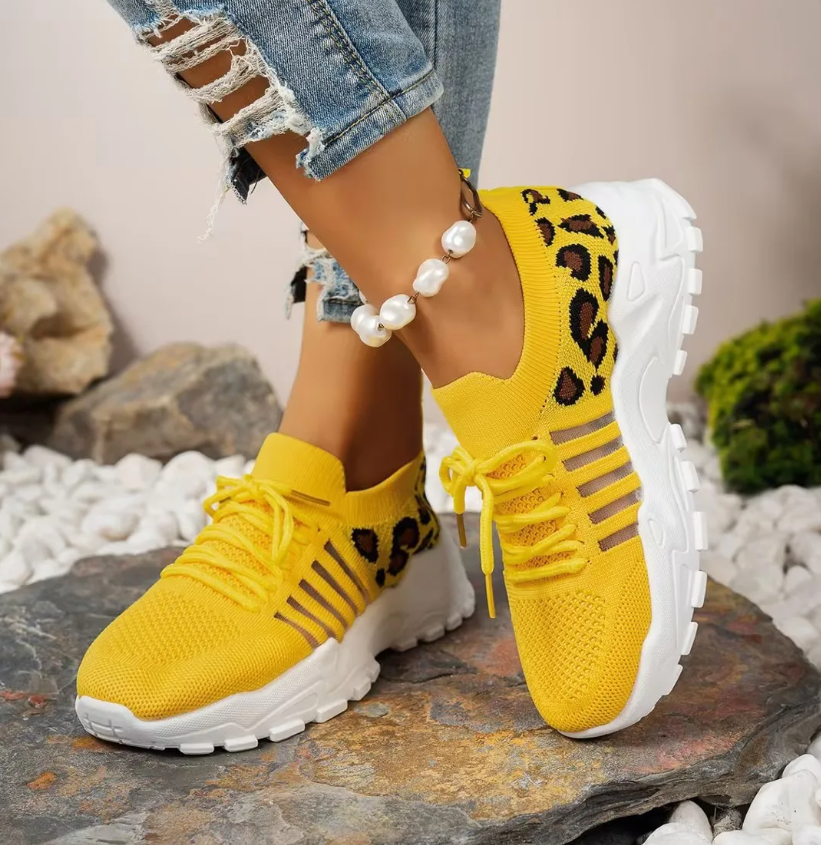 🌸 Spring Sale – Up to 45% OFF❤️ AirFlow™ Breathable Walking Sneakers – All-Day Comfort & Arch Support